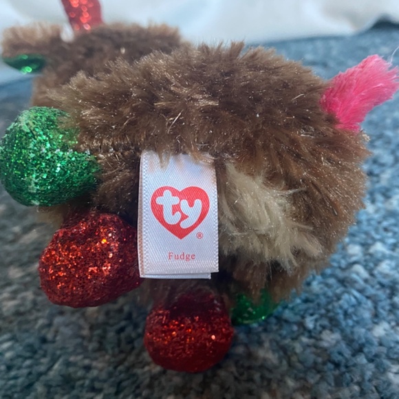 TY Christmas Beanie Boo FUDGE brown Reindeer plush Glitter Eyes Christmas - Picture 3 of 3